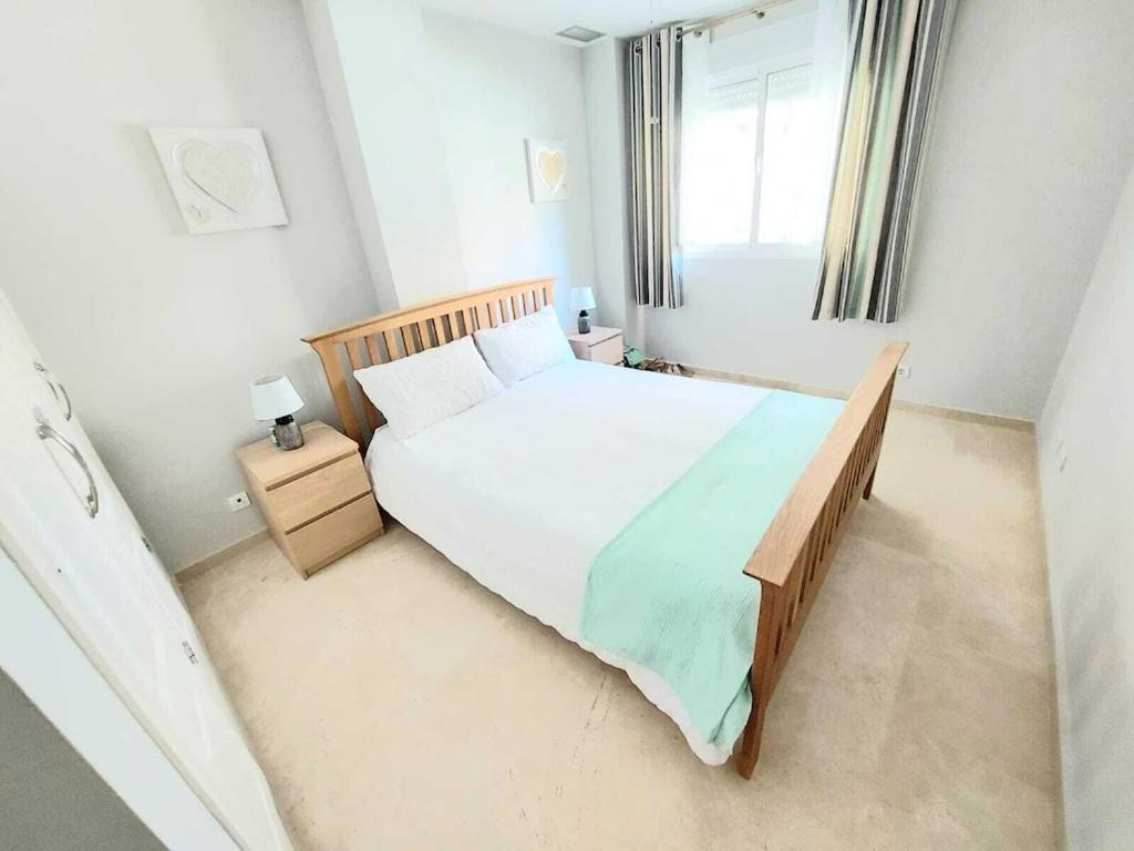 Duquesa Fairways, A Spacious Apartment With Fabulous Views And Facilities Manilva Εξωτερικό φωτογραφία