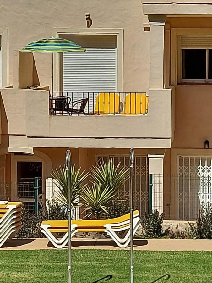 Duquesa Fairways, A Spacious Apartment With Fabulous Views And Facilities Manilva Εξωτερικό φωτογραφία